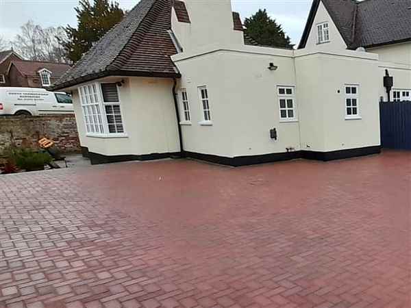 Commercial-scale Block Paving 