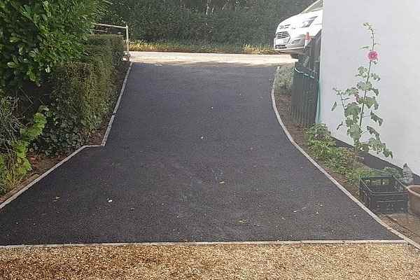 Tarmac Access Entrances